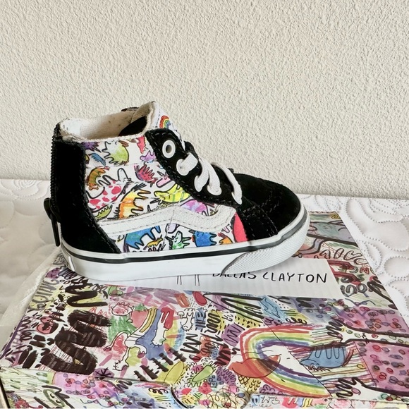 Vans Dallas Clayton Unicorn Sk8-Hi Zip Sneaker - Picture 3 of 16